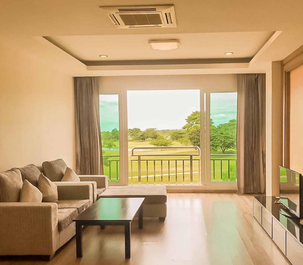 Happy City Golf & Resort Chiang Rai Buitenkant foto
